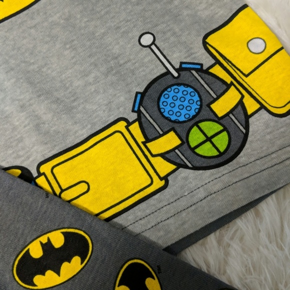 Batman 2 Pc Pajama Set - Picture 3 of 4